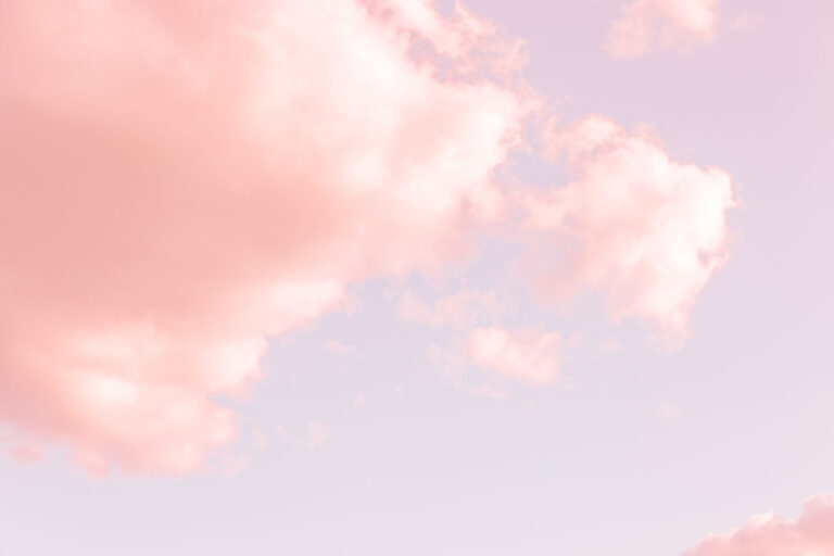 How to Show Up Authentically When You’re Struggling